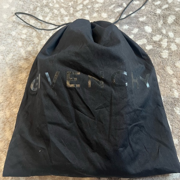 Givenchy Sneakers. NWOT - Picture 12 of 12